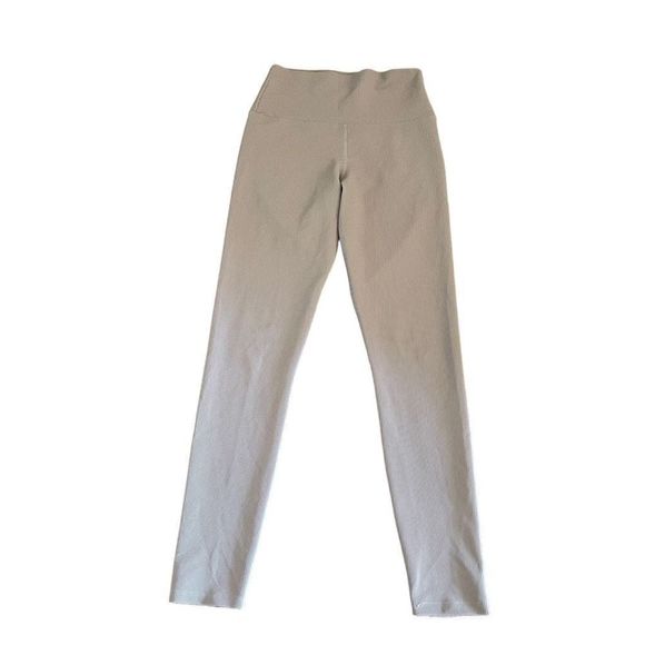 Beach Riot Women’s Stretchy Seamless Tan Taupe Mid-Rise Leggings SZ M # 1143 - Picture 1 of 13